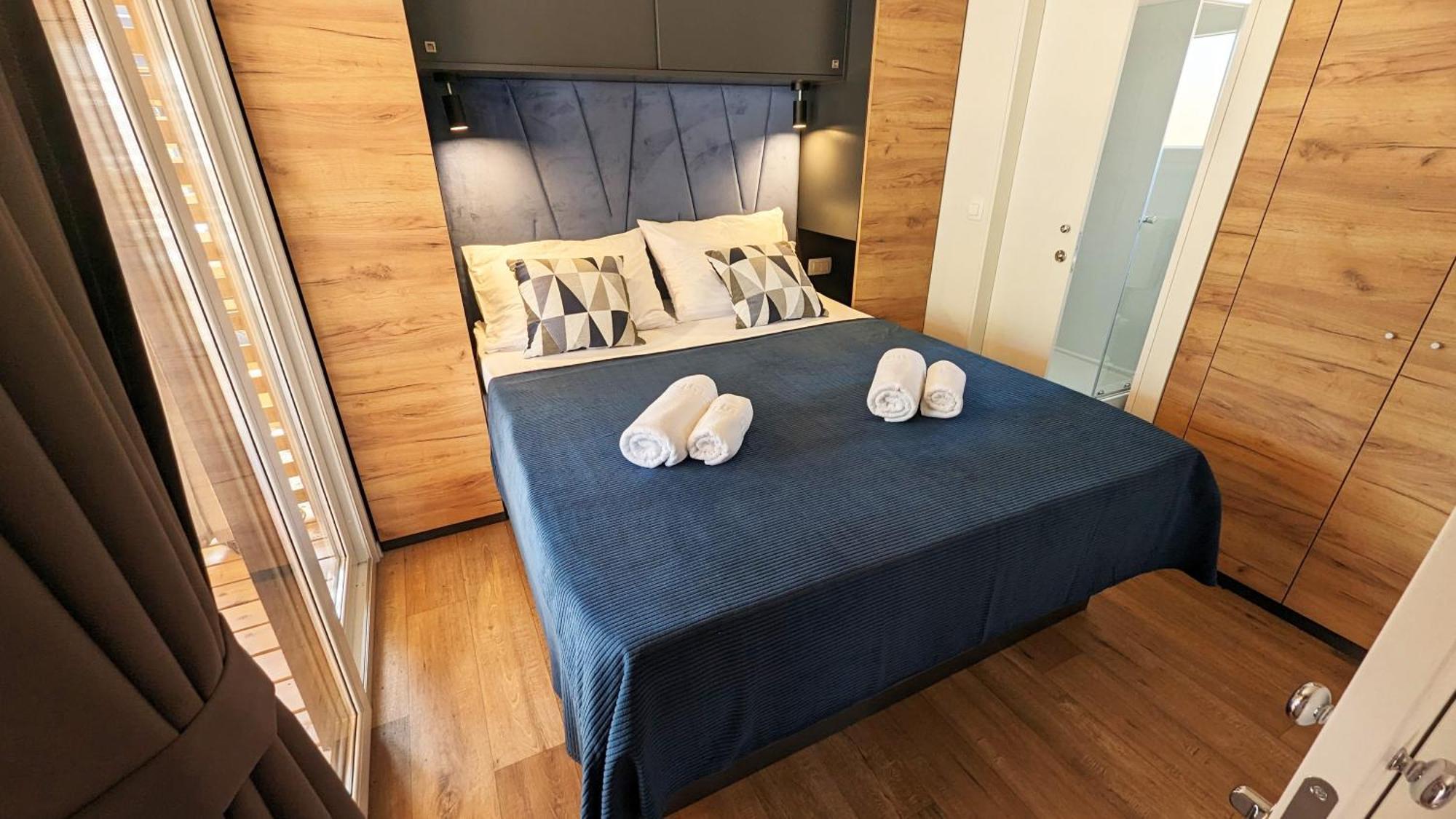 Campsite Mobile Homes Jaki Biograd Na Moru