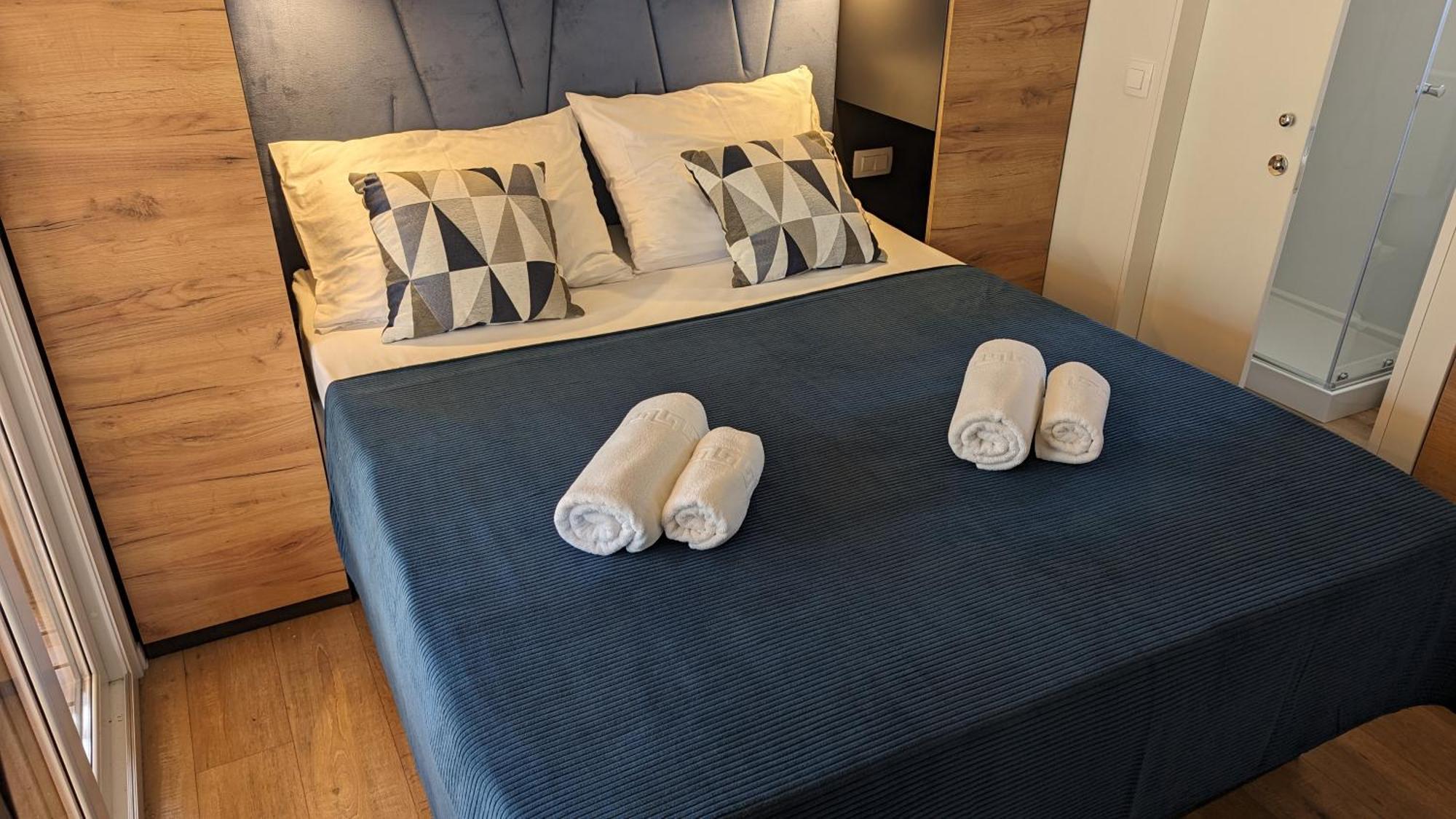 Campsite Mobile Homes Jaki 4*