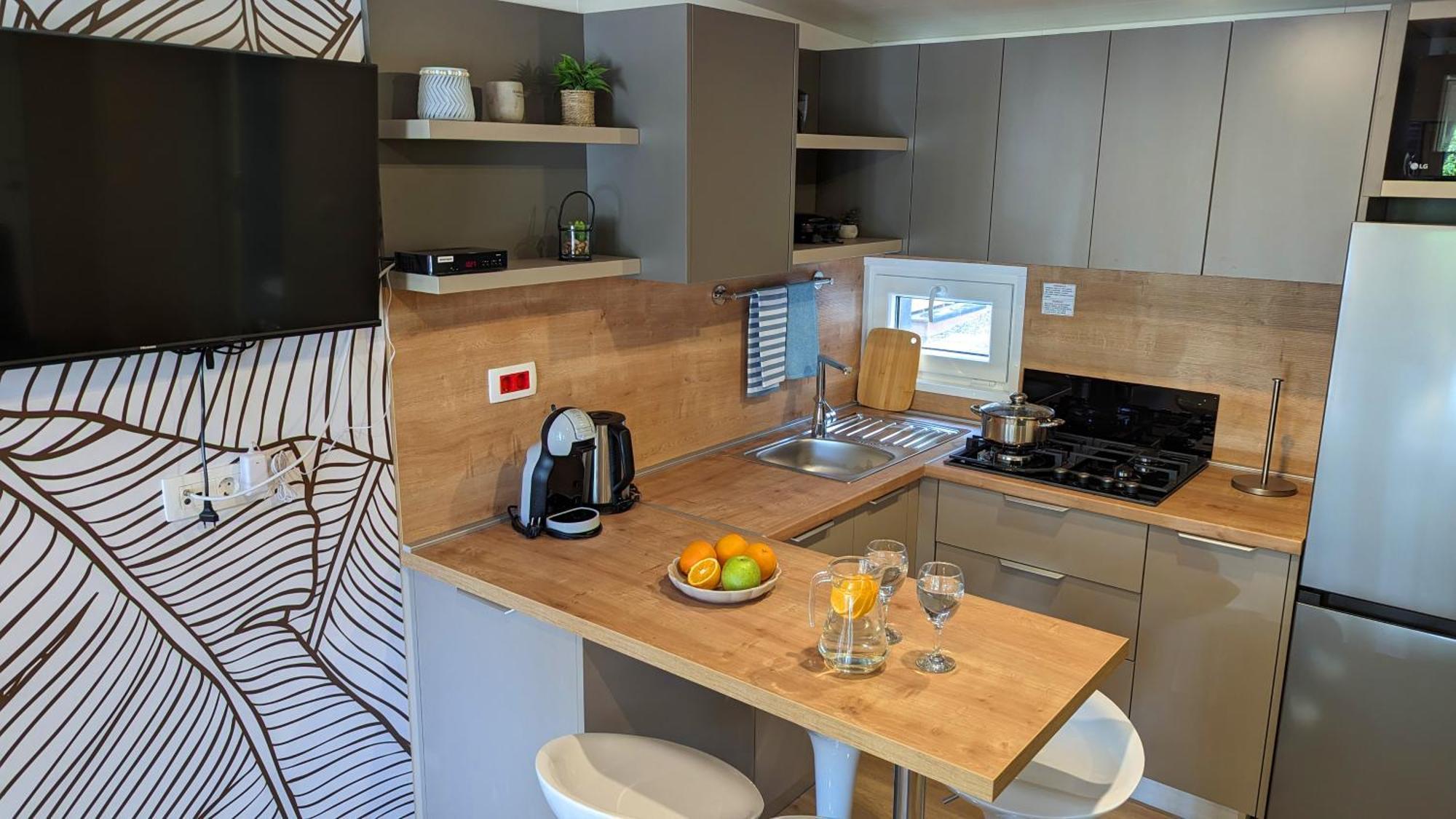 Campsite Mobile Homes Jaki